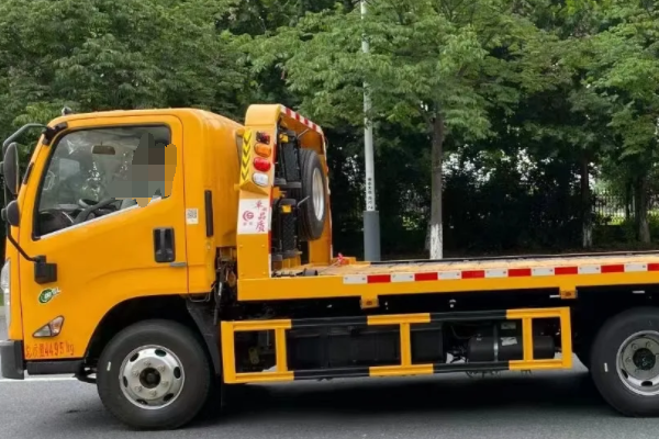 遇到交通事故,应该拨打哪些电话呢?